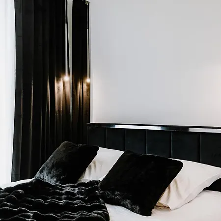 Arte Reduta 117 - Faktura Vat Garaz Appartement *